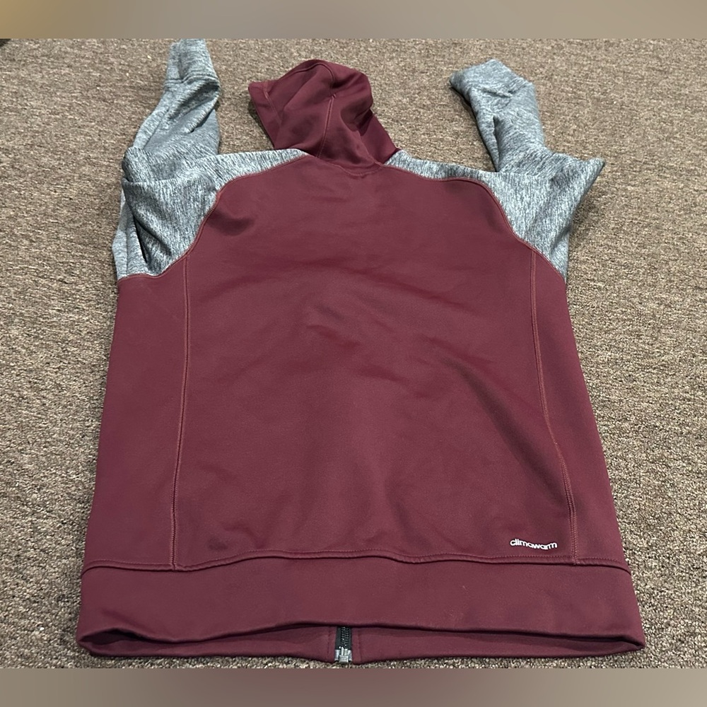 Like NEW! Adidas Climawarm L Burgundy and Gray Hooded Jacket full zip - Picture 2 of 7